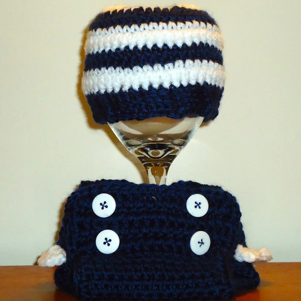 Crocheted Nautical bloomers with ruffle